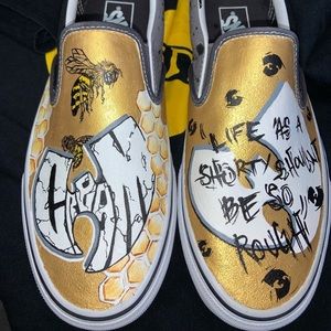 Vans,men size 9, customized w/ WUTANG!!!